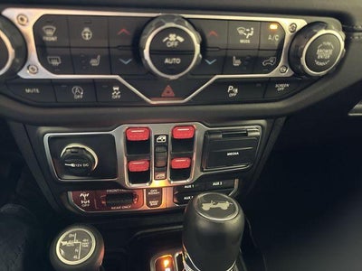 2025 Jeep Wrangler 4-Door Recon 4x4