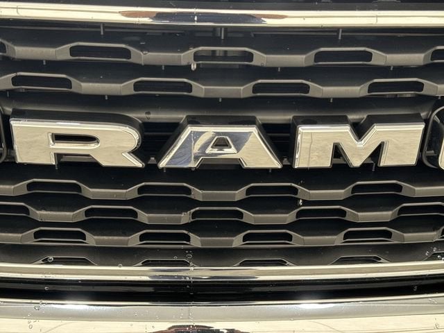 2022 RAM 1500 Big Horn Quad Cab 4x2 6'4" Box