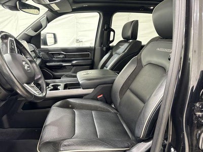 2022 RAM 1500 Laramie Crew Cab 4x4 5'7" Box