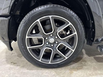 2022 RAM 1500 Laramie Crew Cab 4x4 5'7" Box