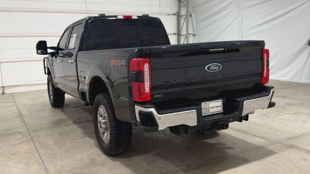 2023 Ford F-350 LARIAT