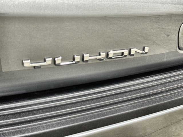 2027 GMC Yukon AT4