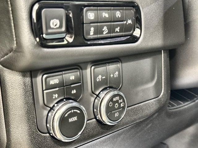 2027 GMC Yukon AT4