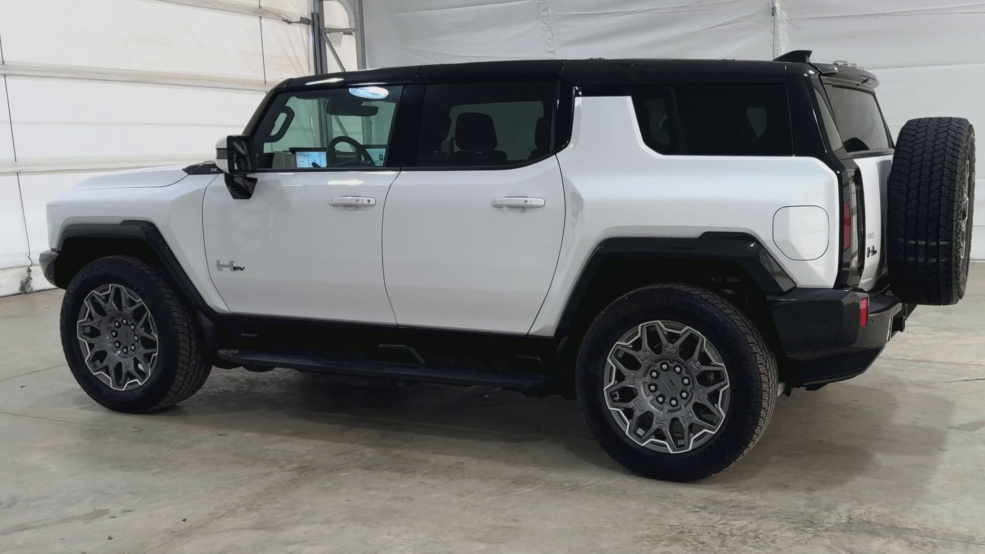 2025 GMC HUMMER EV SUV 3X