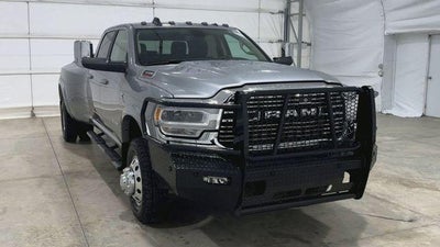 2022 RAM 3500 Laramie Crew Cab 4x4 8' Box