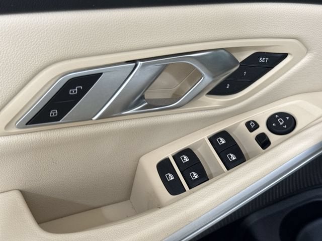 2023 BMW 330i 330i