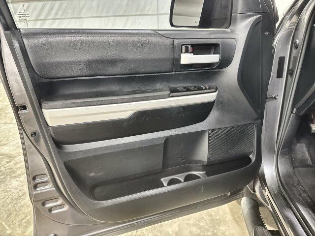 2018 Toyota Tundra SR5 5.7L V8