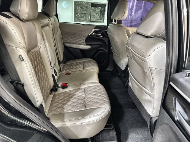 2023 Mitsubishi Outlander SEL 2.5 2WD