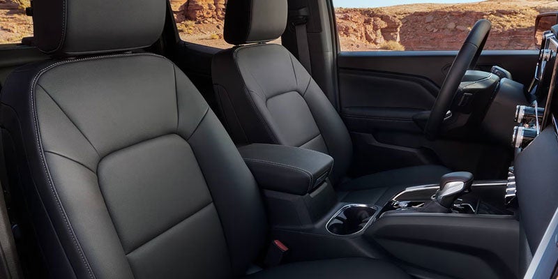 2026 GMC Canyon equipped with safety features and surround-view camera technology Thomasville, GA